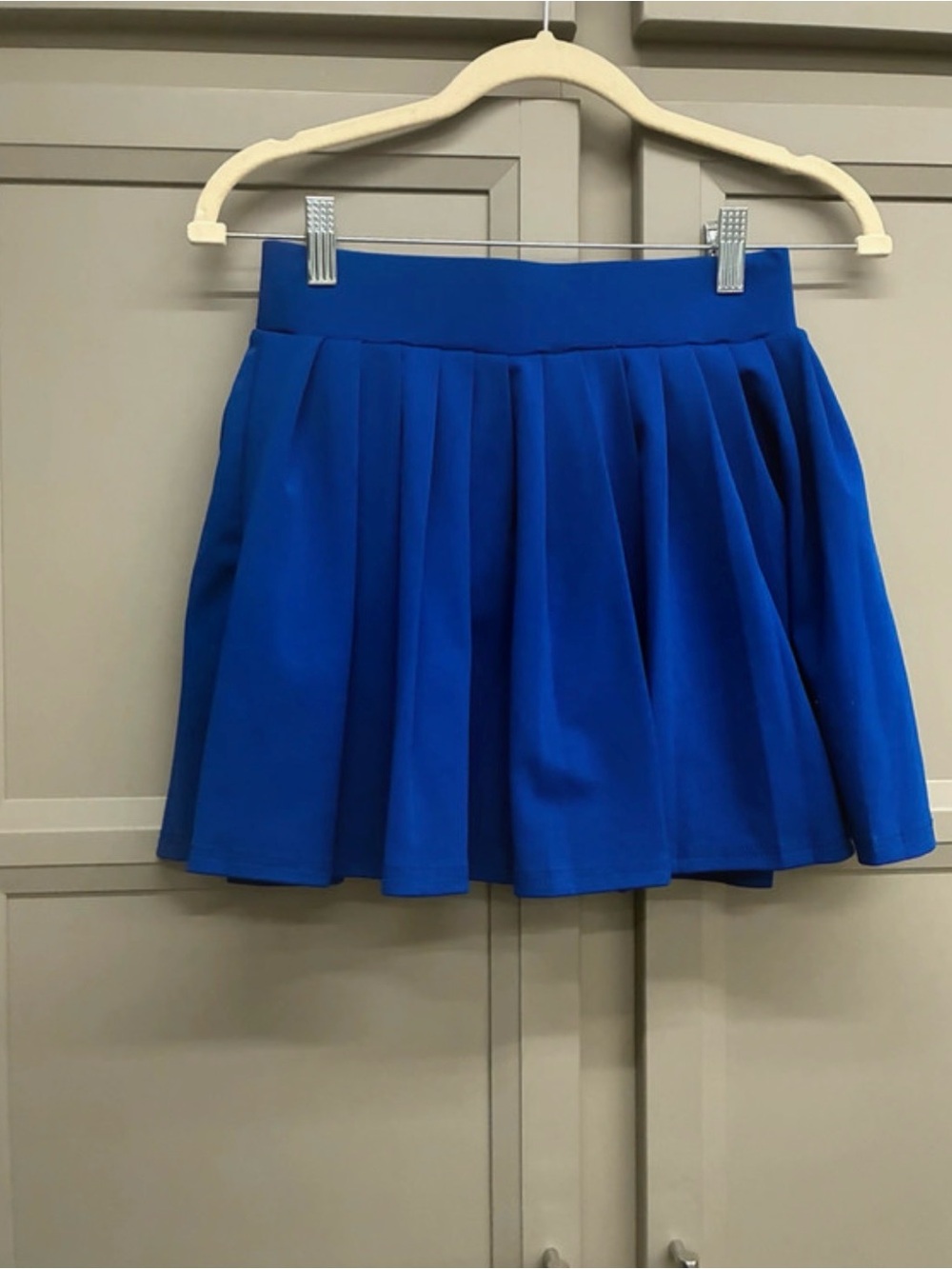 Women's Pleated Midi Skirt in Cobalt Blue